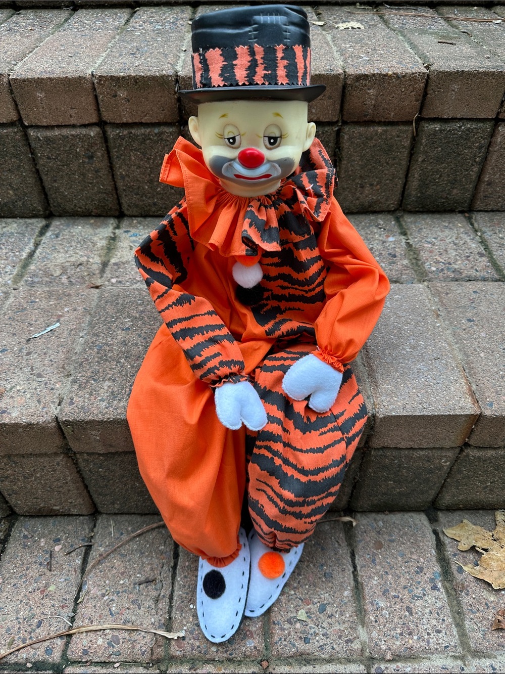 Vintage custom hobo clown shelf sitter do